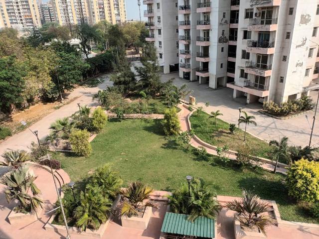 Rental | 2 BHK 1200 Sq.Ft. Apartment in ERA Redwood Residency