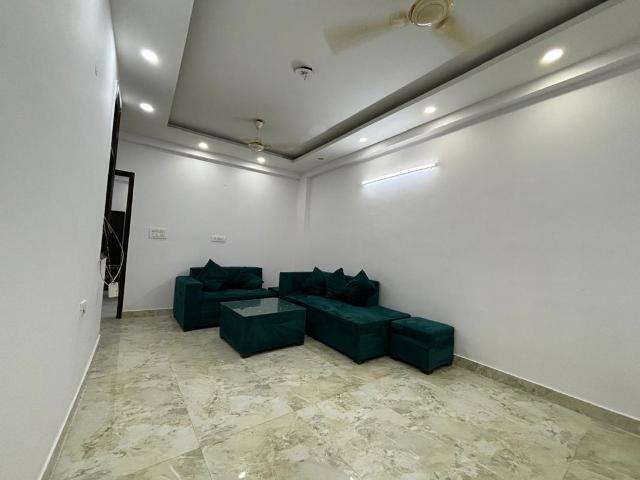 Rental | 2 BHK 1200 Sq.Ft. Apartment in Freedom Fighters Enclave