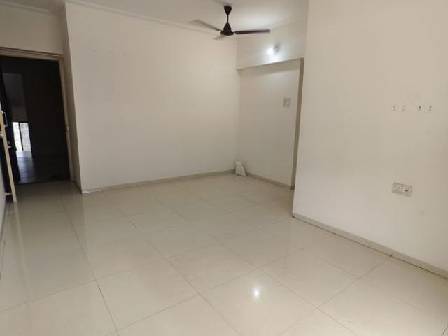 Rental | 2 BHK 1200 Sq.Ft. Apartment in Kamdhenu Eden Garden