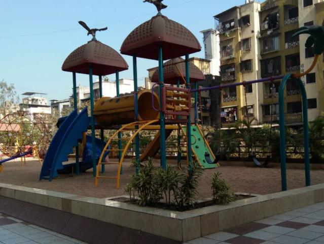 Rental | 2 BHK + 1200 Sq.Ft. Apartment in Haware Tiara