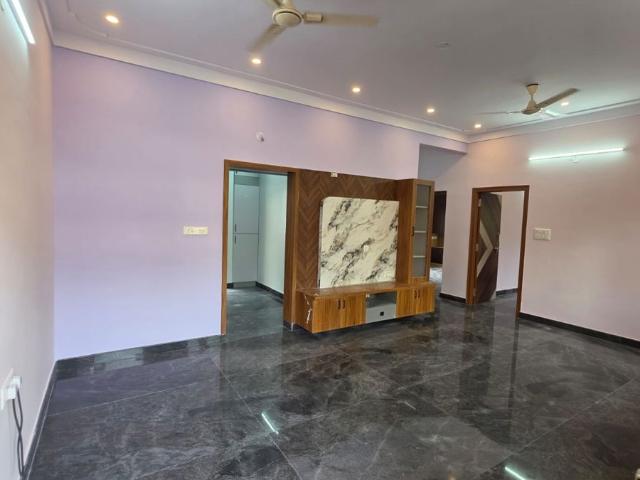 Rental | 2 BHK 1200 Sq.Ft. Apartment in LB Shastri Nagar