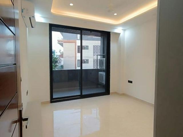 Rental | 2 BHK 1200 Sq.Ft. Apartment in Lunkad Abode