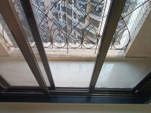Rental | 2 BHK 1200 Sq.Ft. Apartment in Nisarg Hyde Park