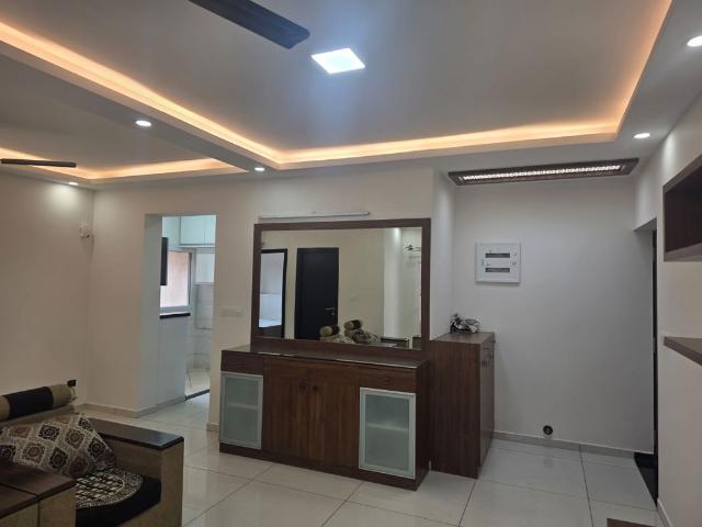 Rental | 2 BHK 1200 Sq.Ft. Apartment in Salarpuria Sattva Exotic