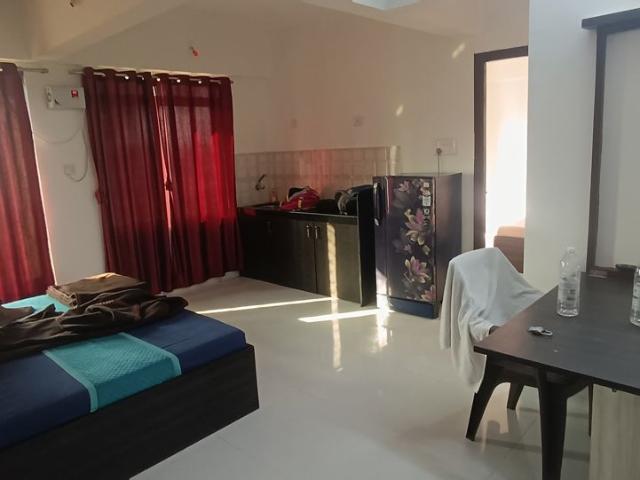 Rental | 2 BHK 1200 Sq.Ft. Apartment in Seawoods Sector 42A
