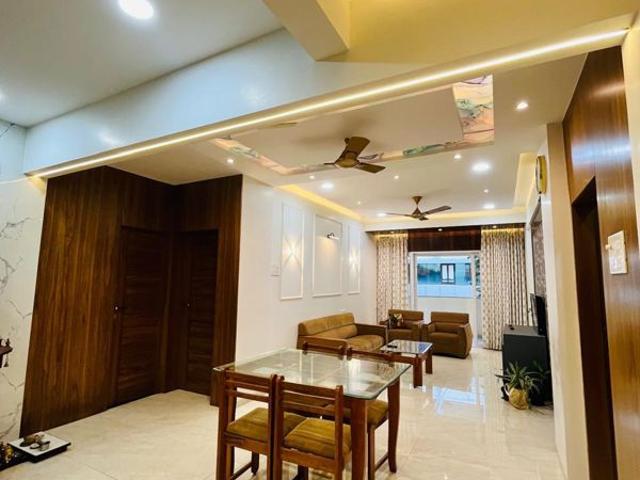 Rental | 2 BHK 1200 Sq.Ft. Apartment in Senapati Bapat Road