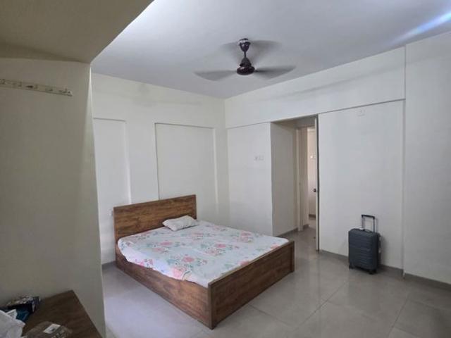 Rental | 2 BHK 1200 Sq.Ft. Apartment in Pristine Zircon