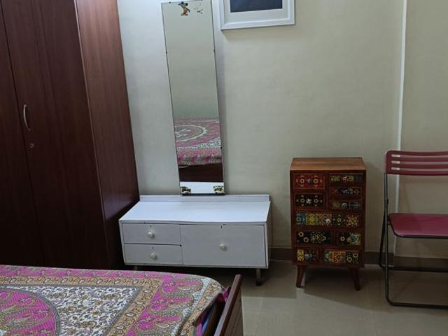 Rental | 2 BHK 1200 Sq.Ft. Apartment in Raheja Gardens