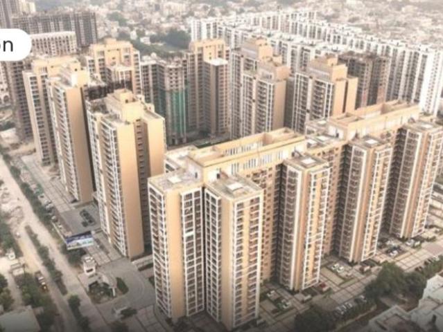 Rental | 2 BHK 1200 Sq.Ft. Apartment in Rishita Manhattan