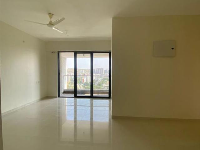 Rental | 2 BHK 1200 Sq.Ft. Apartment in Whispering Winds