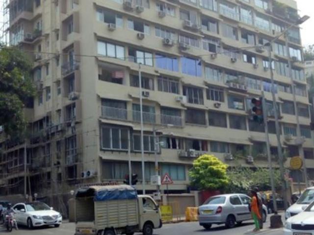 Rental | 2 BHK 1200 Sq.Ft. Apartment in Tardeo
