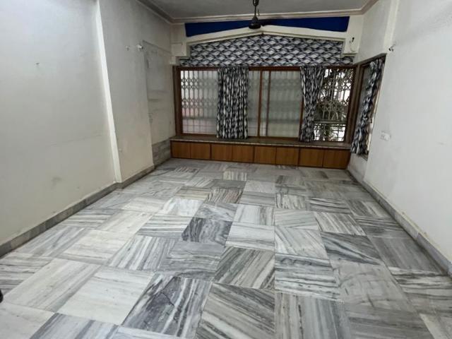 Rental | 2 BHK 1200 Sq.Ft. Apartment in Vrindavan Society Borivali West