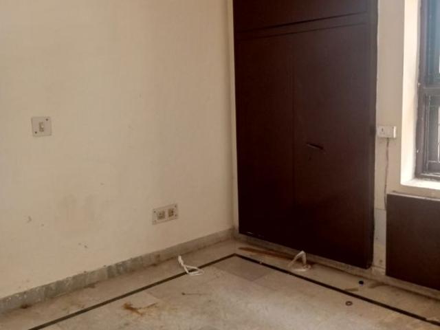 Rental | 2 BHK 1200 Sq.Ft. Independent House in Ansal Plaza Sector 23