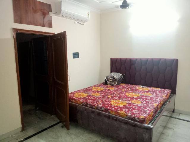 Rental | 2 BHK + 1200 Sq.Ft. Independent House in Sector 22