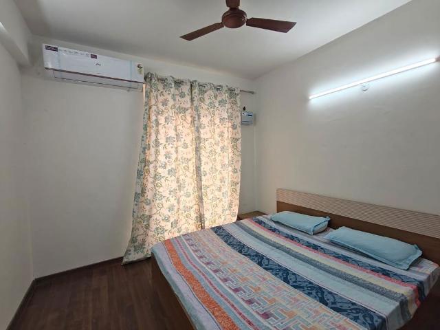 Rental | 2 BHK 1223 Sq.Ft. Apartment in BPTP Discovery Park