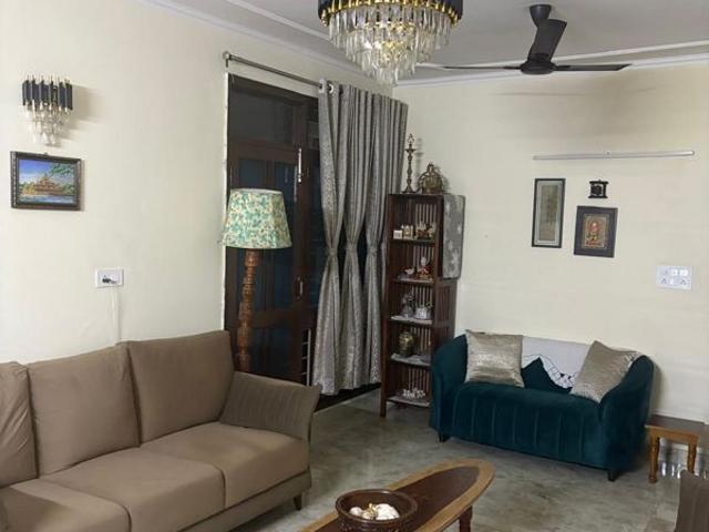 Rental | 2 BHK 1220 Sq.Ft. Apartment in 3C Lotus Boulevard