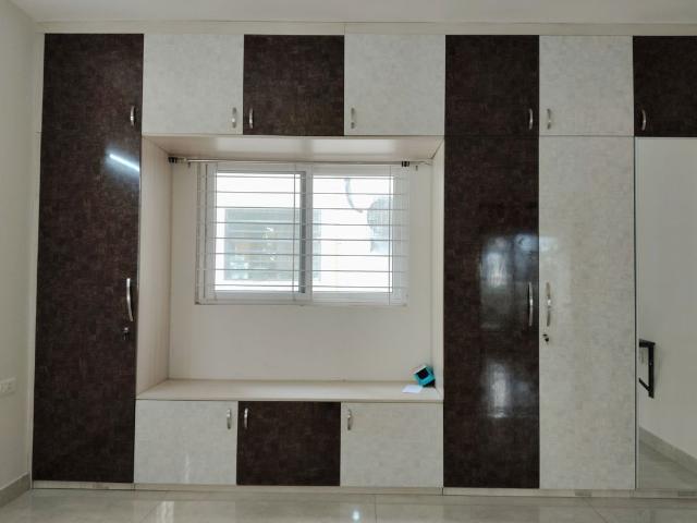 Rental | 2 BHK + 1220 Sq.Ft. Apartment in Candeur 40