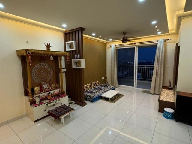 Rental | 2 BHK 1232 Sq.Ft. Apartment in Puravankara Palm Beach
