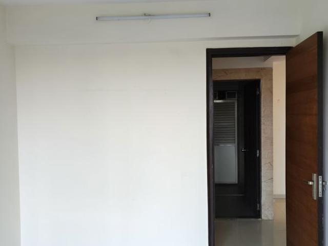 Rental | 2 BHK 1234 Sq.Ft. Apartment in Rattan Icon