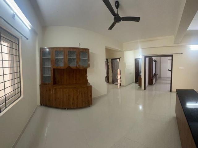Rental | 2 BHK 1375 Sq.Ft. Apartment in HPR Lakefront