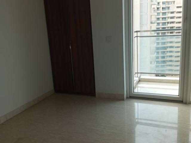 Rental | 2 BHK 1380 Sq.Ft. Apartment in Ambience Creacions