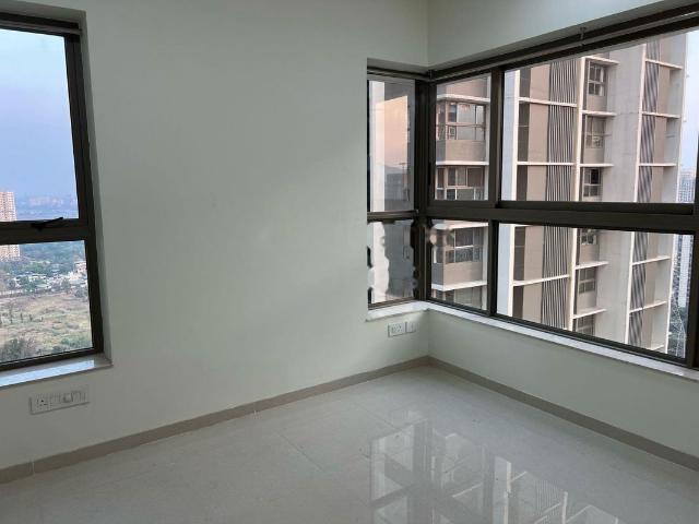Rental | 2 BHK 1380 Sq.Ft. Apartment in Raymond Ten X Habitat