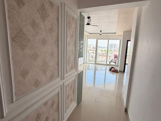 Rental | 2 BHK 1300 Sq.Ft. Apartment in Ganga Apartments Gomti Nagar