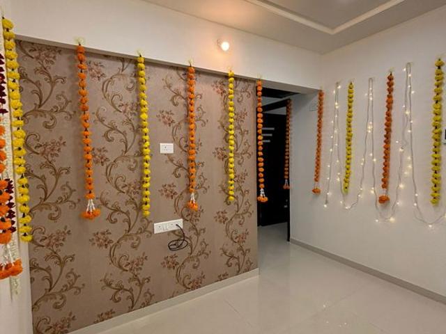 Rental | 2 BHK 1300 Sq.Ft. Apartment in GK Aarcon