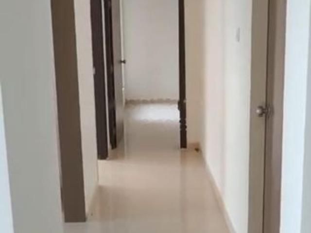 Rental | 2 BHK 1300 Sq.Ft. Apartment in Dosti West County