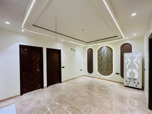 Rental | 2 BHK 1300 Sq.Ft. Apartment in Dwarka