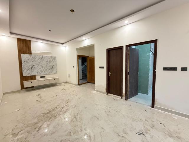 Rental | 2 BHK + 1300 Sq.Ft. Apartment in falcons nest