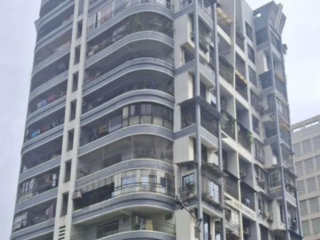 Rental | 2 BHK 1300 Sq.Ft. Apartment in Hari Complex