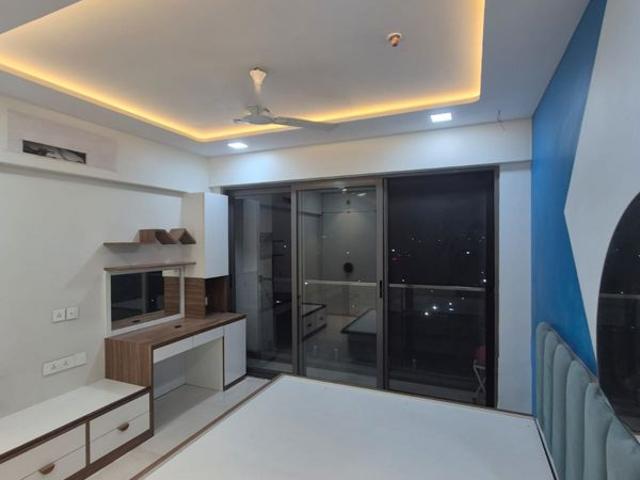 Rental | 2 BHK 1300 Sq.Ft. Apartment in Mahape