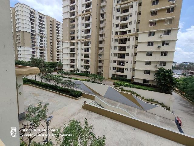 Rental | 2 BHK 1304 Sq.Ft. Apartment in Prestige Royale Gardens