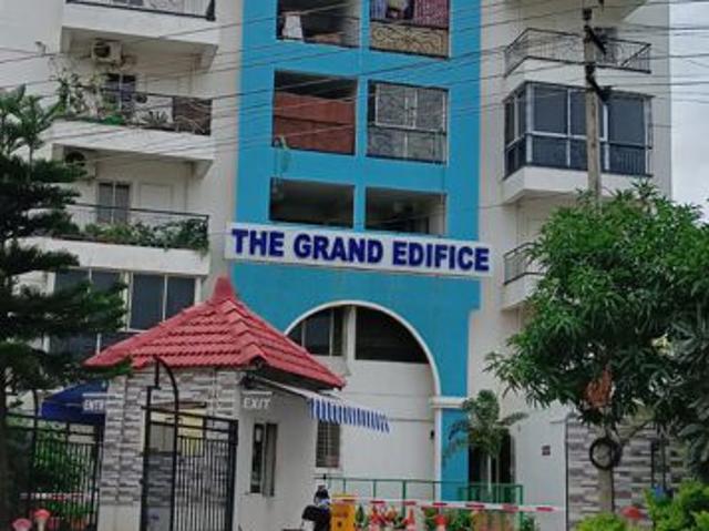 Rental | 2 BHK 1310 Sq.Ft. Apartment in Grand Edifice