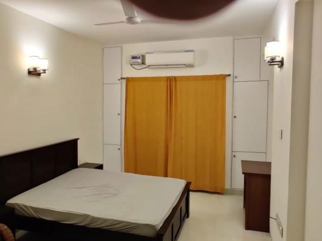 Rental | 2 BHK 1450 Sq.Ft. Apartment in Unitech Heritage City