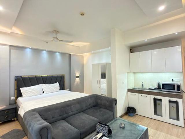 Rental | 2 BHK 1400 Sq.Ft. Apartment in Experion Capital