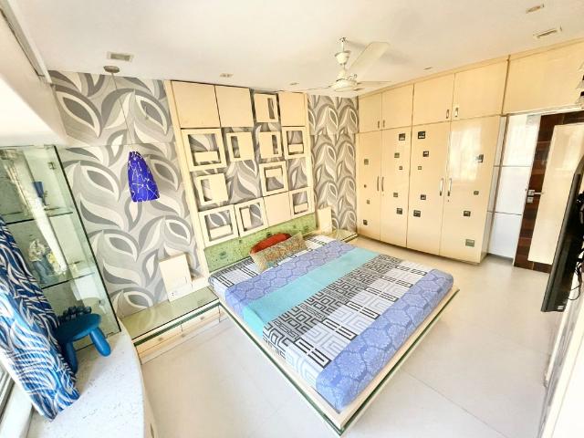 Rental | 2 BHK 1400 Sq.Ft. Apartment in Shyam Niwas CHS