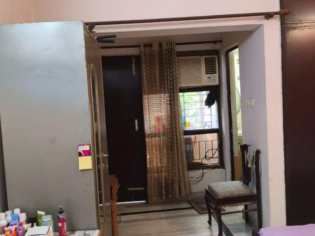 Rental | 2 BHK + 1400 Sq.Ft. Apartment in Varun Enclave