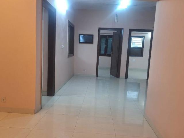 Rental | 2 BHK + 1400 Sq.Ft. Apartment in Vasant Kunj