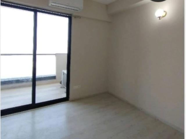 Rental | 2 BHK 1406 Sq.Ft. Apartment in M3M Skywalk
