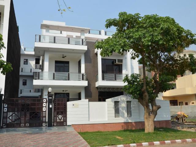 Rental | 2 BHK + 1412 Sq.Ft. Independent House in Sector 10A