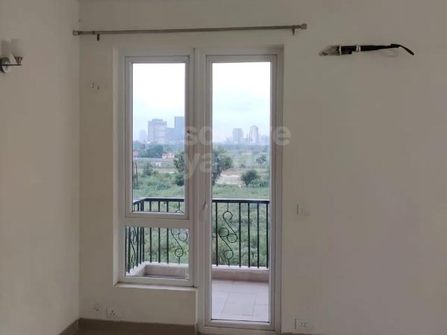 Rental | 2 BHK + 1430 Sq.Ft. Apartment in Ireo Uptown
