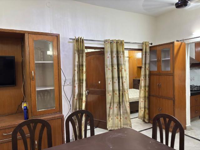 Rental | 2 BHK 1550 Sq.Ft. Independent House in Sector 39