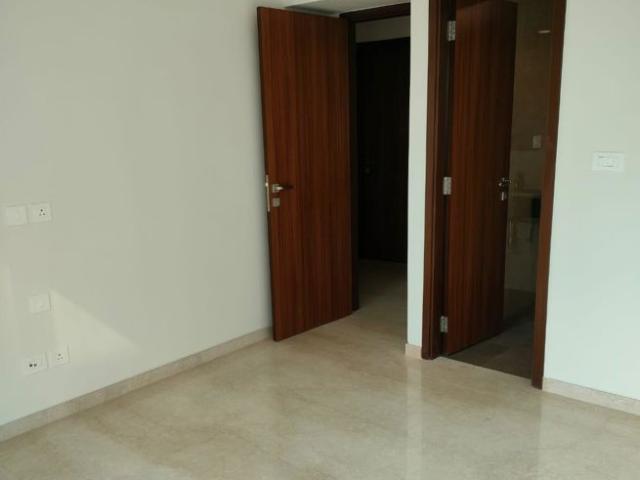 Rental | 2 BHK + 1560 Sq.Ft. Apartment in Piramal Mahalaxmi