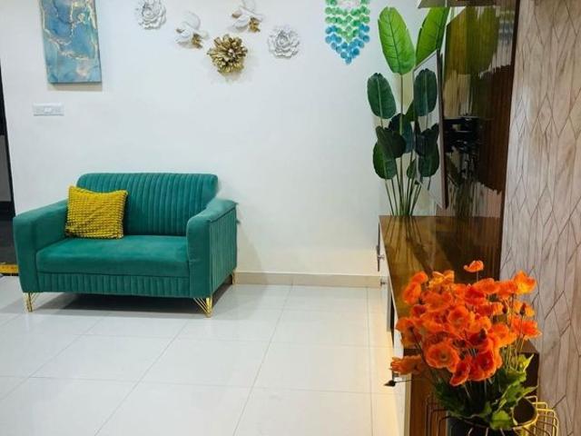 Rental | 2 BHK 1576 Sq.Ft. Apartment in Greenmark Mayfair Apartments
