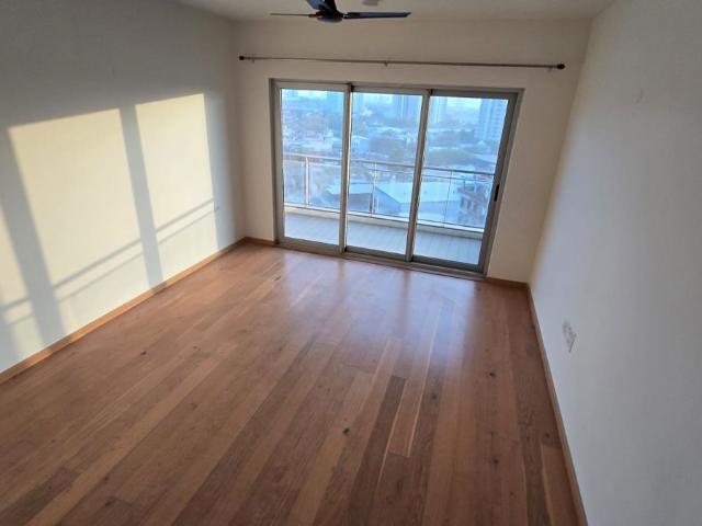 Rental | 2 BHK 1580 Sq.Ft. Apartment in Tata Gurgaon Gateway