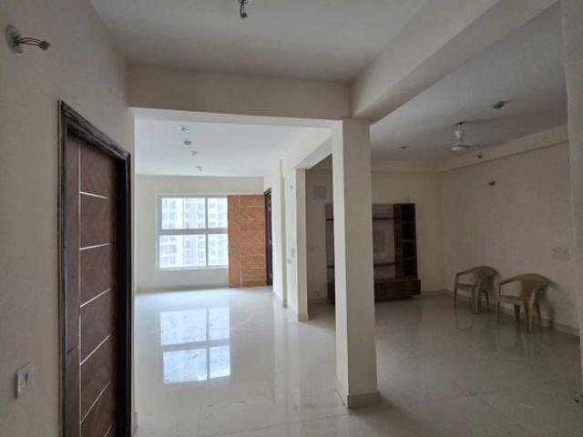 Rental | 2 BHK + 1500 Sq.Ft. Villa in Noida Central
