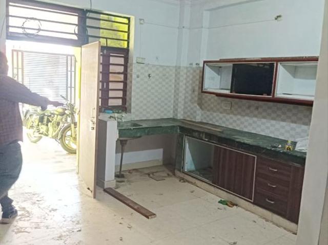 Rental | 2 BHK + 1500 Sq.Ft. Villa in Savitri Apartments Aliganj