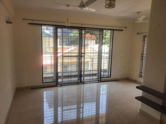 Rental | 2 BHK 1500 Sq.Ft. Apartment in Gold Platz